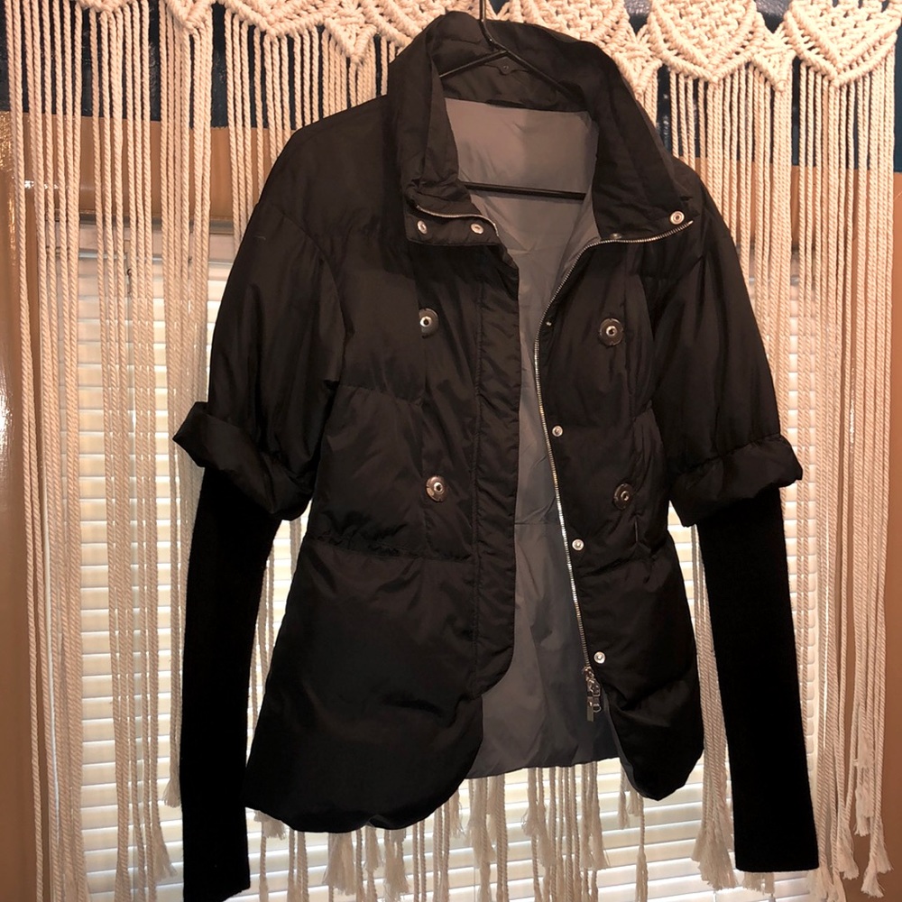 Brunello cucinelli cashmere down jacket with half sweater sleeves.